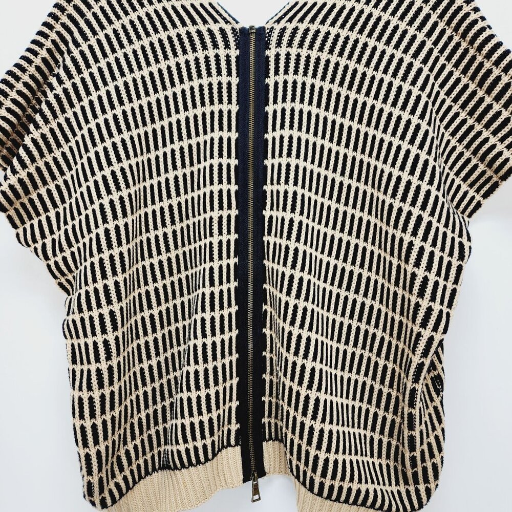 Free People Poncho Sweater Womens V -Neck Knit zipper back Black & Beige S/P - Picture 13 of 13